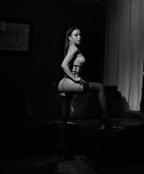 Nagie wyciekłe zdjęcie OnlyFans od Eleonora Nedova