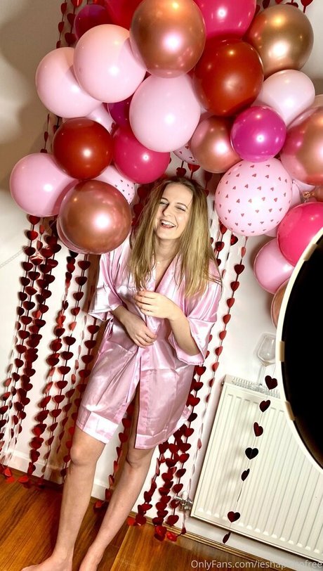 Nagie wyciekłe zdjęcie OnlyFans od Ieshapiritofree