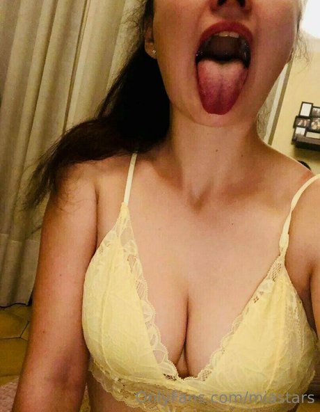 Nagie wyciekłe zdjęcie OnlyFans od Miastars
