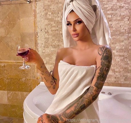 Nagie wyciekłe zdjęcie OnlyFans od Damlaozden