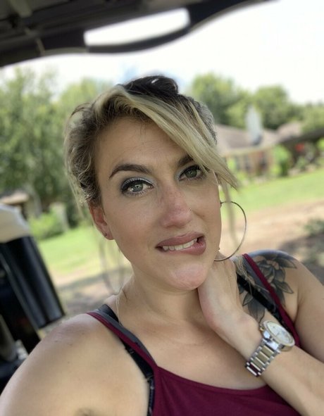 Nagie wyciekłe zdjęcie OnlyFans od Badasstxmama