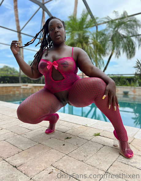 Nagie wyciekłe zdjęcie OnlyFans od Freethixen
