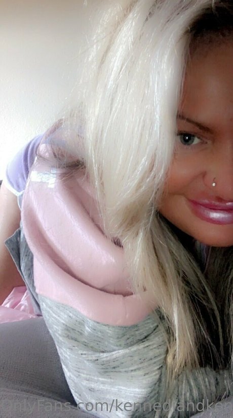 Nagie wyciekłe zdjęcie OnlyFans od Kennediandkendrick