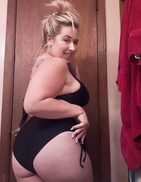 Nagie wyciekłe zdjęcie OnlyFans od Lenaamethystesdee