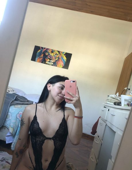 Nagie wyciekłe zdjęcie OnlyFans od Laraxxxb