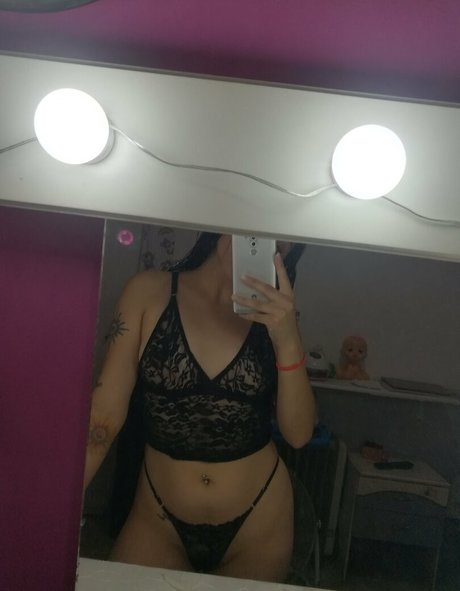 Nagie wyciekłe zdjęcie OnlyFans od Laraxxxb