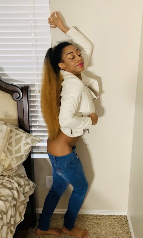 Nagie wyciekłe zdjęcie OnlyFans od Officialdiamond