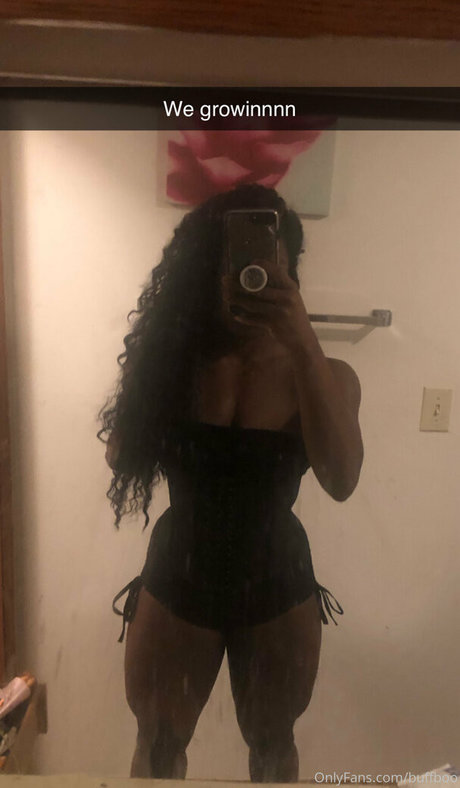 Nagie wyciekłe zdjęcie OnlyFans od Ebonymuscle