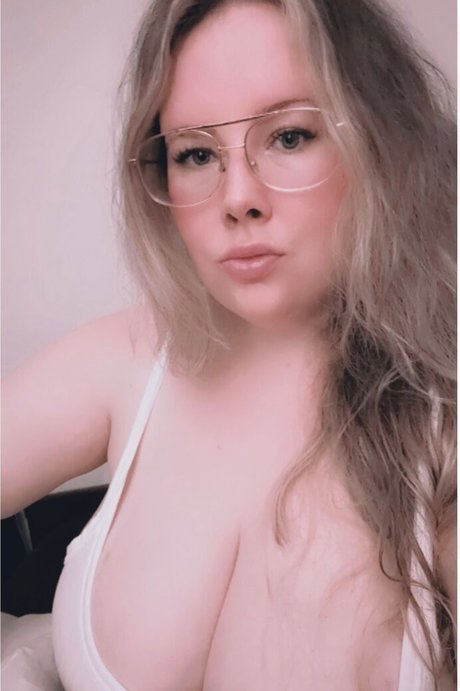 Nagie wyciekłe zdjęcie OnlyFans od Traycee