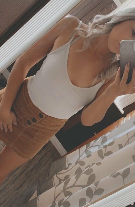 Nagie wyciekłe zdjęcie OnlyFans od Chelseerae