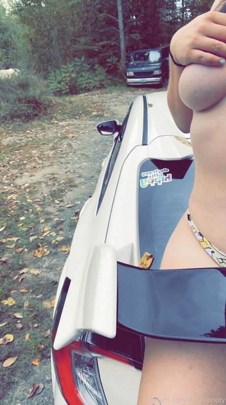 Nagie wyciekłe zdjęcie OnlyFans od Alumibooty