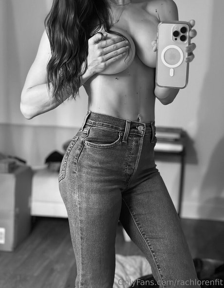Nagie wyciekłe zdjęcie OnlyFans od Rachel Loren