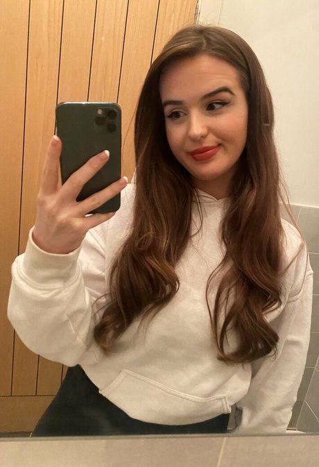 Nagie wyciekłe zdjęcie OnlyFans od Georgiatwitch