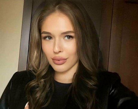 Nagie wyciekłe zdjęcie OnlyFans od Alexasunny