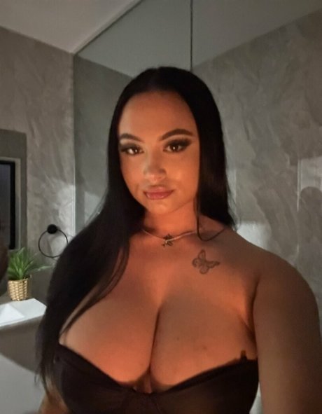 Nagie wyciekłe zdjęcie OnlyFans od Taylaraywhite