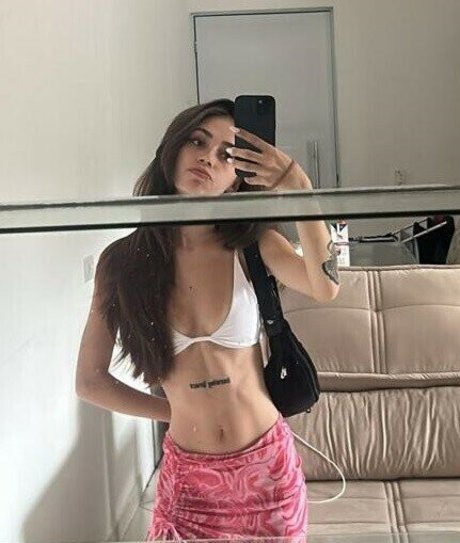 Nagie wyciekłe zdjęcie OnlyFans od Miafarache