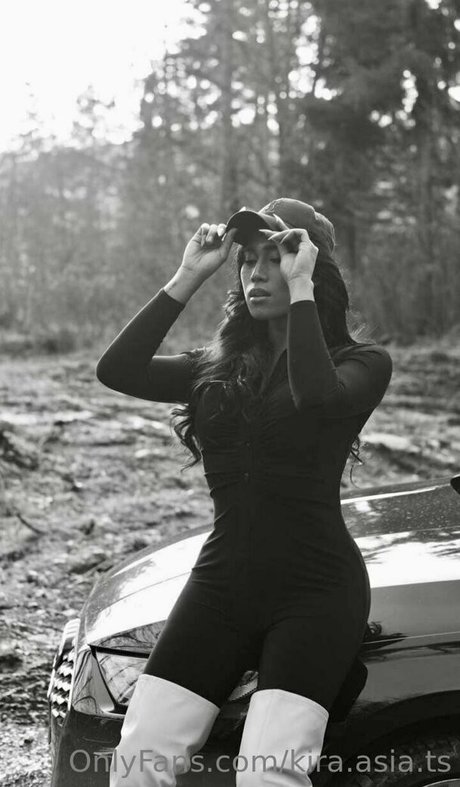 Nagie wyciekłe zdjęcie OnlyFans od Kiraasiats