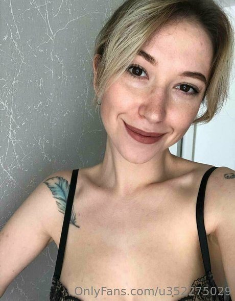 Emillyxo