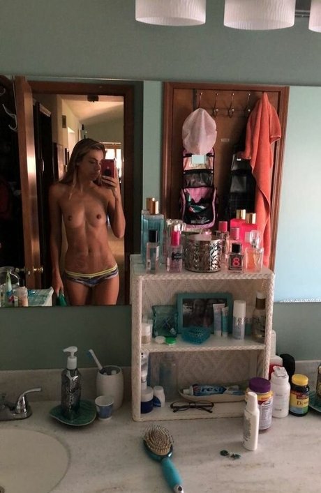 Nagie wyciekłe zdjęcie OnlyFans od Sarah Jolz