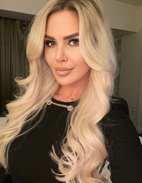 Nagie wyciekłe zdjęcie OnlyFans od Elisa Bethann