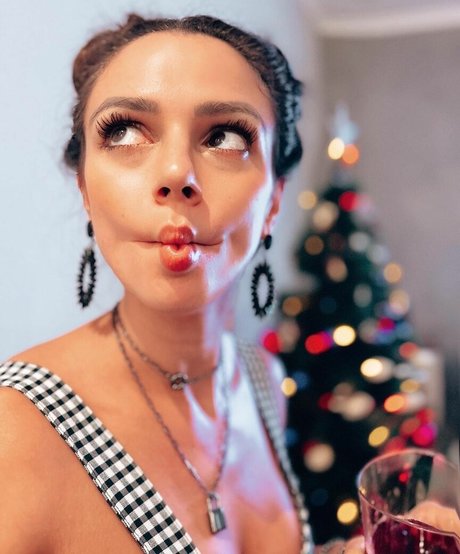 Nagie wyciekłe zdjęcie OnlyFans od Thaieny Kenis