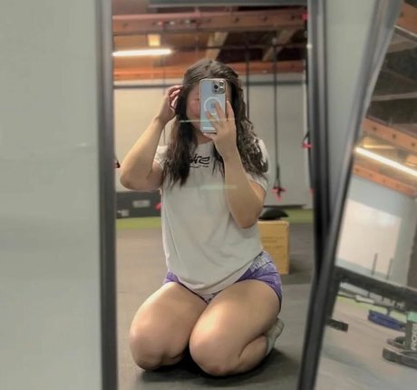 Nagie wyciekłe zdjęcie OnlyFans od Asianquadbae