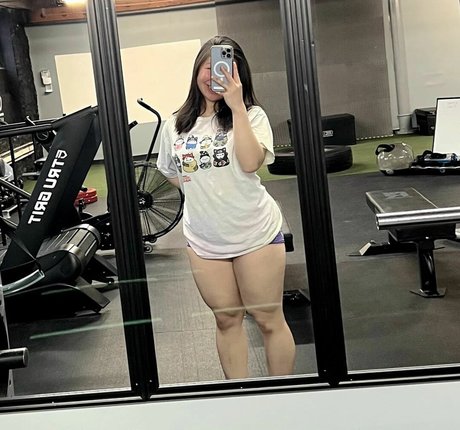 Nagie wyciekłe zdjęcie OnlyFans od Asianquadbae