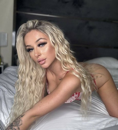 Nagie wyciekłe zdjęcie OnlyFans od Sophielouise1x