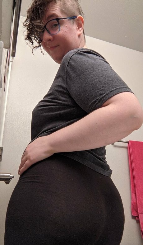 Nagie wyciekłe zdjęcie OnlyFans od Wednesdayevefree