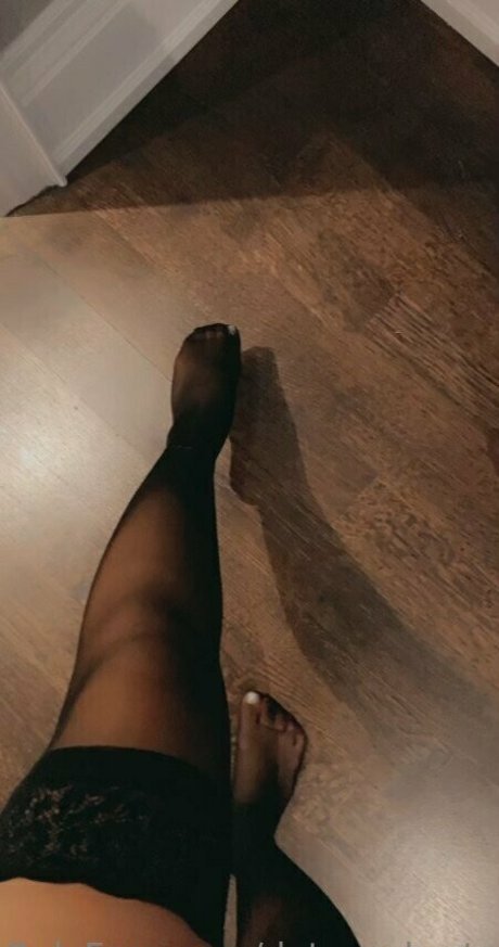 Nagie wyciekłe zdjęcie OnlyFans od Dataznshorty