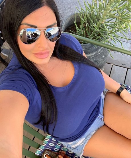 Nagie wyciekłe zdjęcie OnlyFans od Elisabettamediterraneagirl