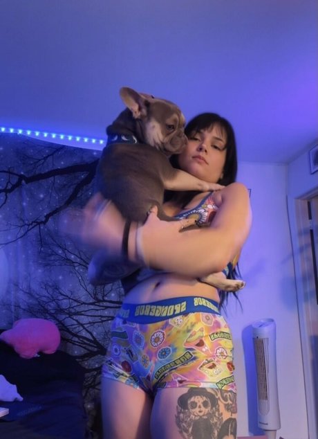 Nagie wyciekłe zdjęcie OnlyFans od Horrorwh0re