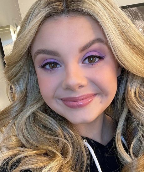 Nagie wyciekłe zdjęcie OnlyFans od Mallory James Mahoney