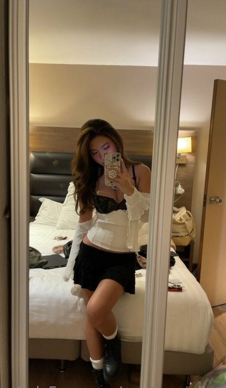 Nagie wyciekłe zdjęcie OnlyFans od Madisonellee