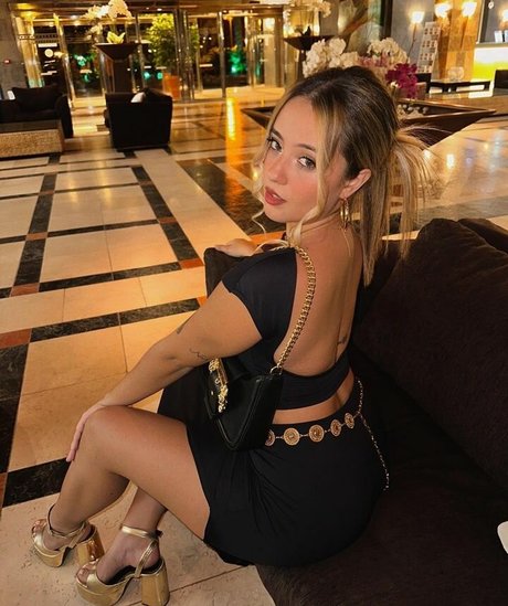 Nagie wyciekłe zdjęcie OnlyFans od Aricedress
