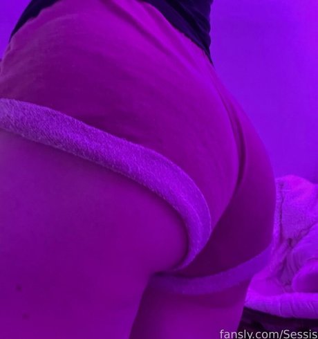 Nagie wyciekłe zdjęcie OnlyFans od Sessis
