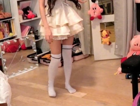 Nagie wyciekłe zdjęcie OnlyFans od Emiru