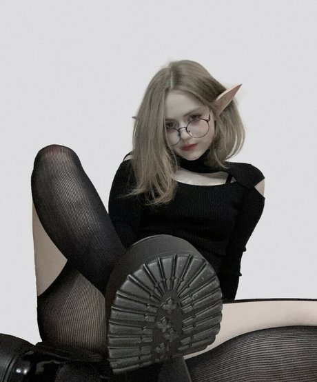 Nagie wyciekłe zdjęcie OnlyFans od Vwemor