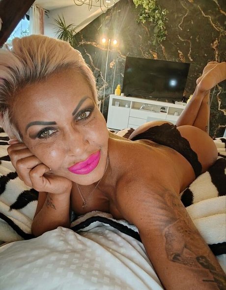 Nagie wyciekłe zdjęcie OnlyFans od Ginger Costello