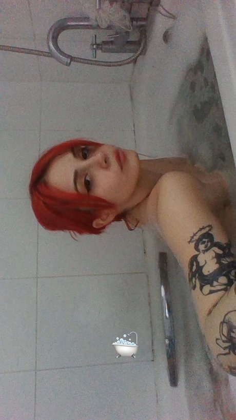 Nagie wyciekłe zdjęcie OnlyFans od Doga Lamper