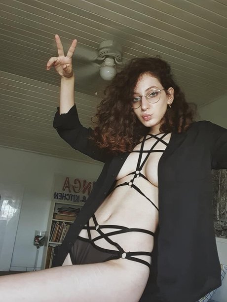 Nagie wyciekłe zdjęcie OnlyFans od Nico Aroy