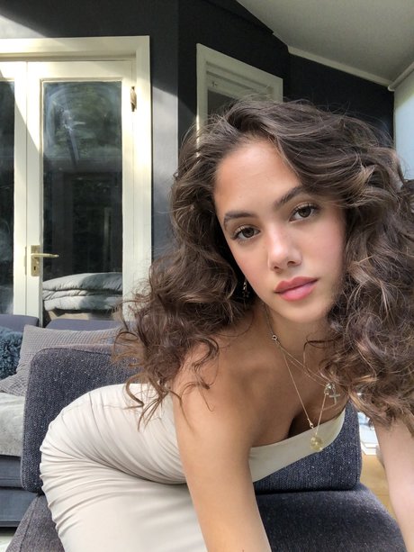 Saoirse Alicia Behzadi