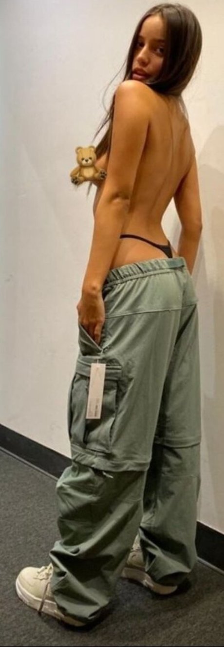 Nagie wyciekłe zdjęcie OnlyFans od Emi Mermes