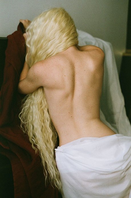 Nagie wyciekłe zdjęcie OnlyFans od Rotten Queen