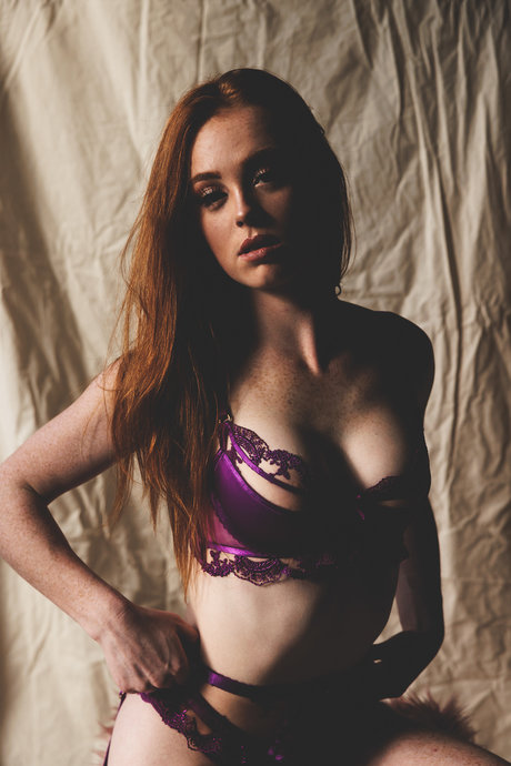 Nagie wyciekłe zdjęcie OnlyFans od Meagan Caine