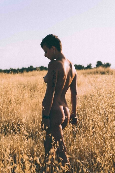 Nagie wyciekłe zdjęcie OnlyFans od Tohar Frie
