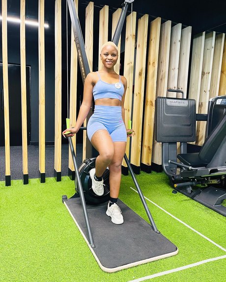 Nagie wyciekłe zdjęcie OnlyFans od Sharon Gambu