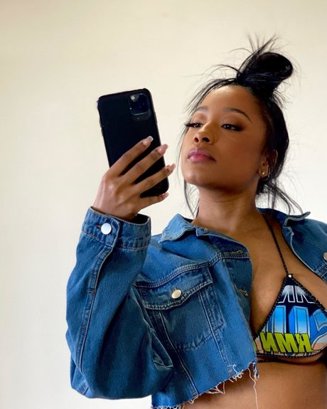 Nagie wyciekłe zdjęcie OnlyFans od Jazzmine Jackson
