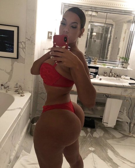 Nagie wyciekłe zdjęcie OnlyFans od Amirah Dyme