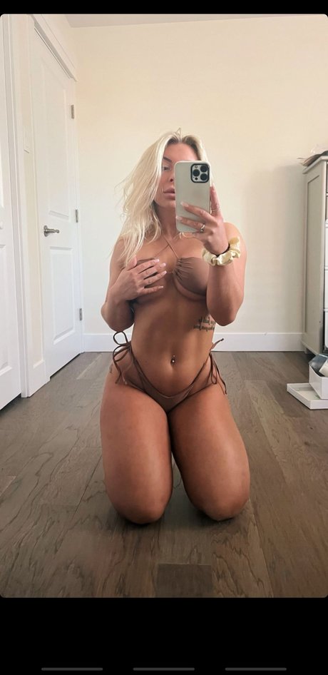 Nagie wyciekłe zdjęcie OnlyFans od Lelizabeth
